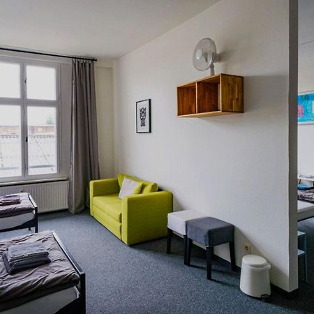 Klassmo Kulturcafe&Gaestehaus Mit Kulturwerkstatt 卢肯瓦尔德 外观 照片